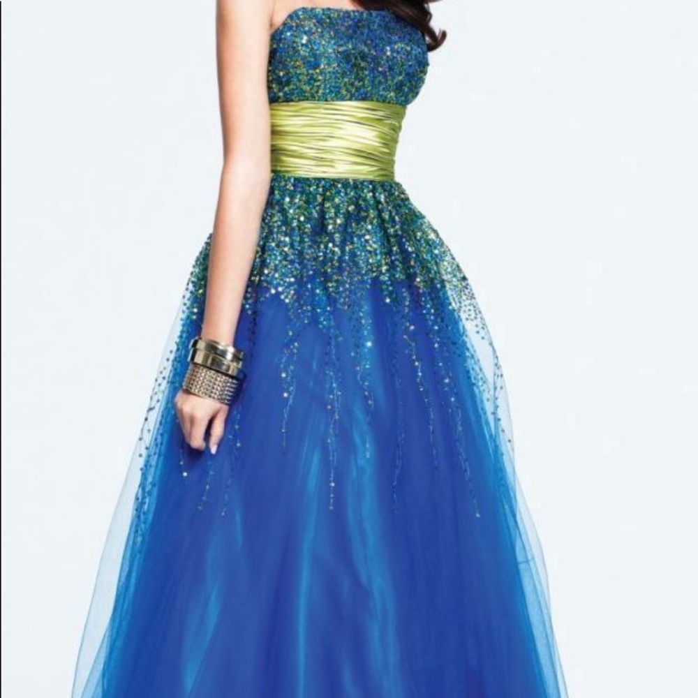Faviani Prom Dress